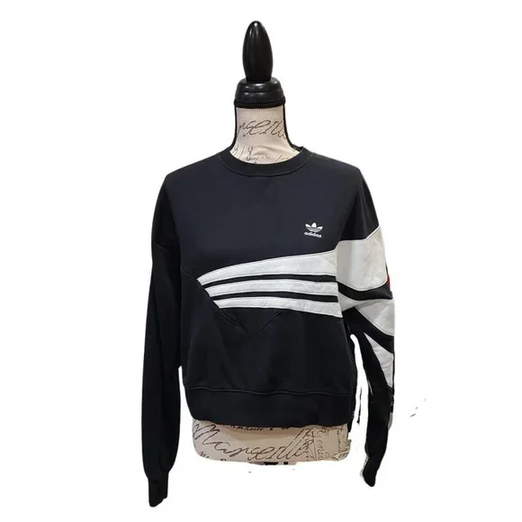 Adidas Originals Sewn Stripe Crop Sweater - Picture 11 of 15